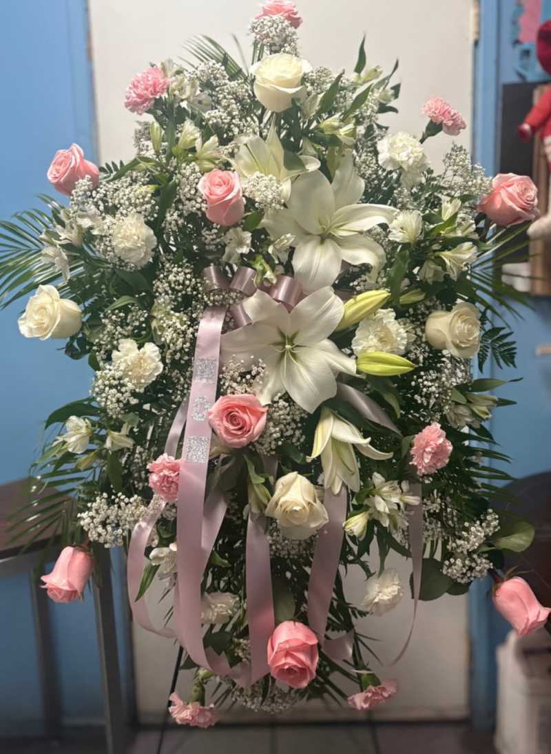 Pink & White Standing Spray
