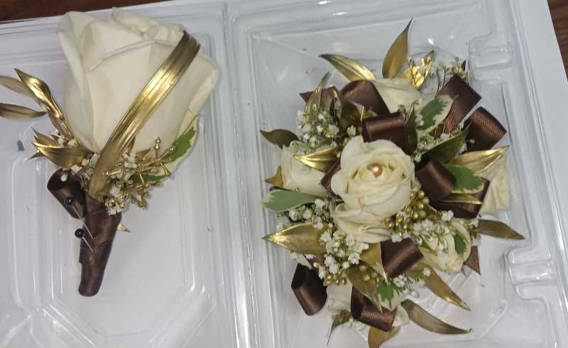 Wrist Corsage & Boutonnière Set