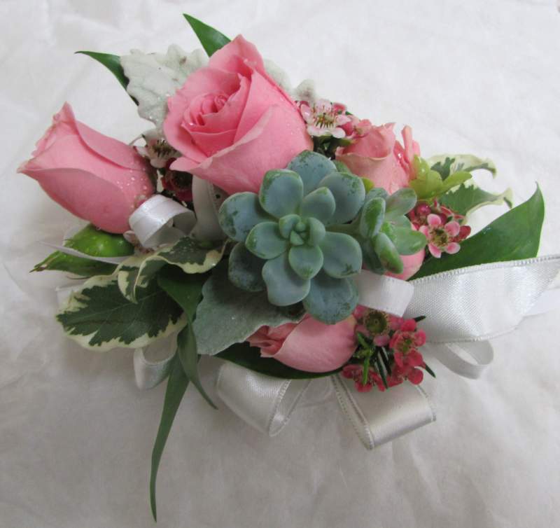 Corsages & Boutonnieres