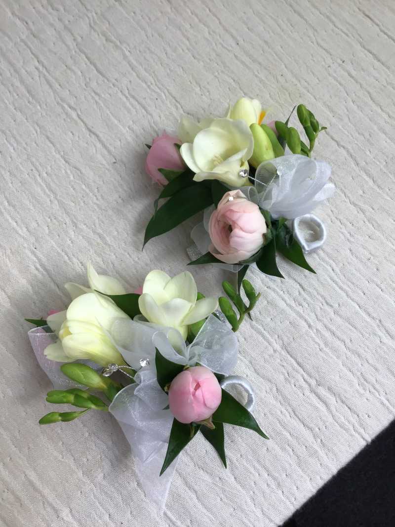 Corsages and Wristlets