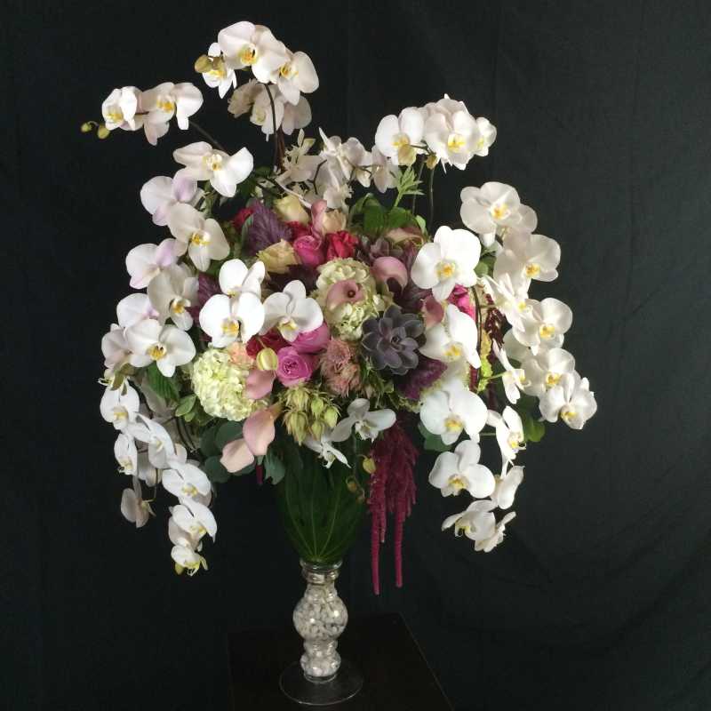 Specialty Custom Arrangements