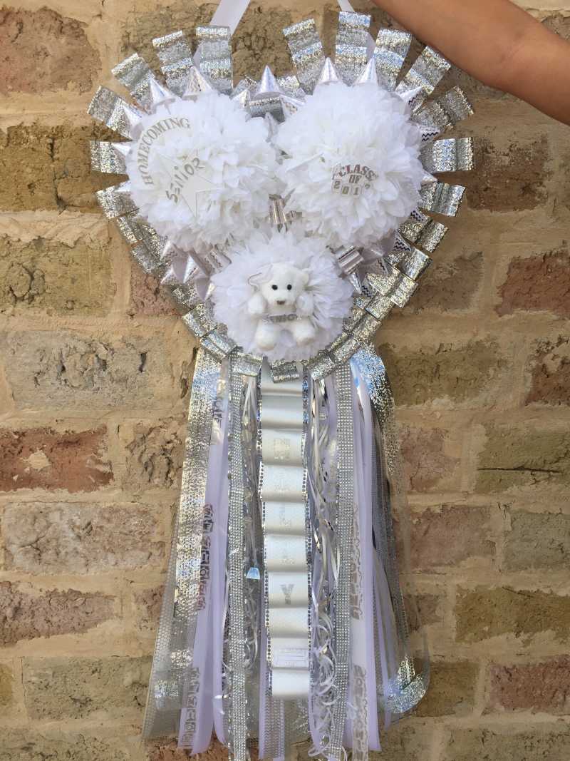 Heavenly Homecoming Mums