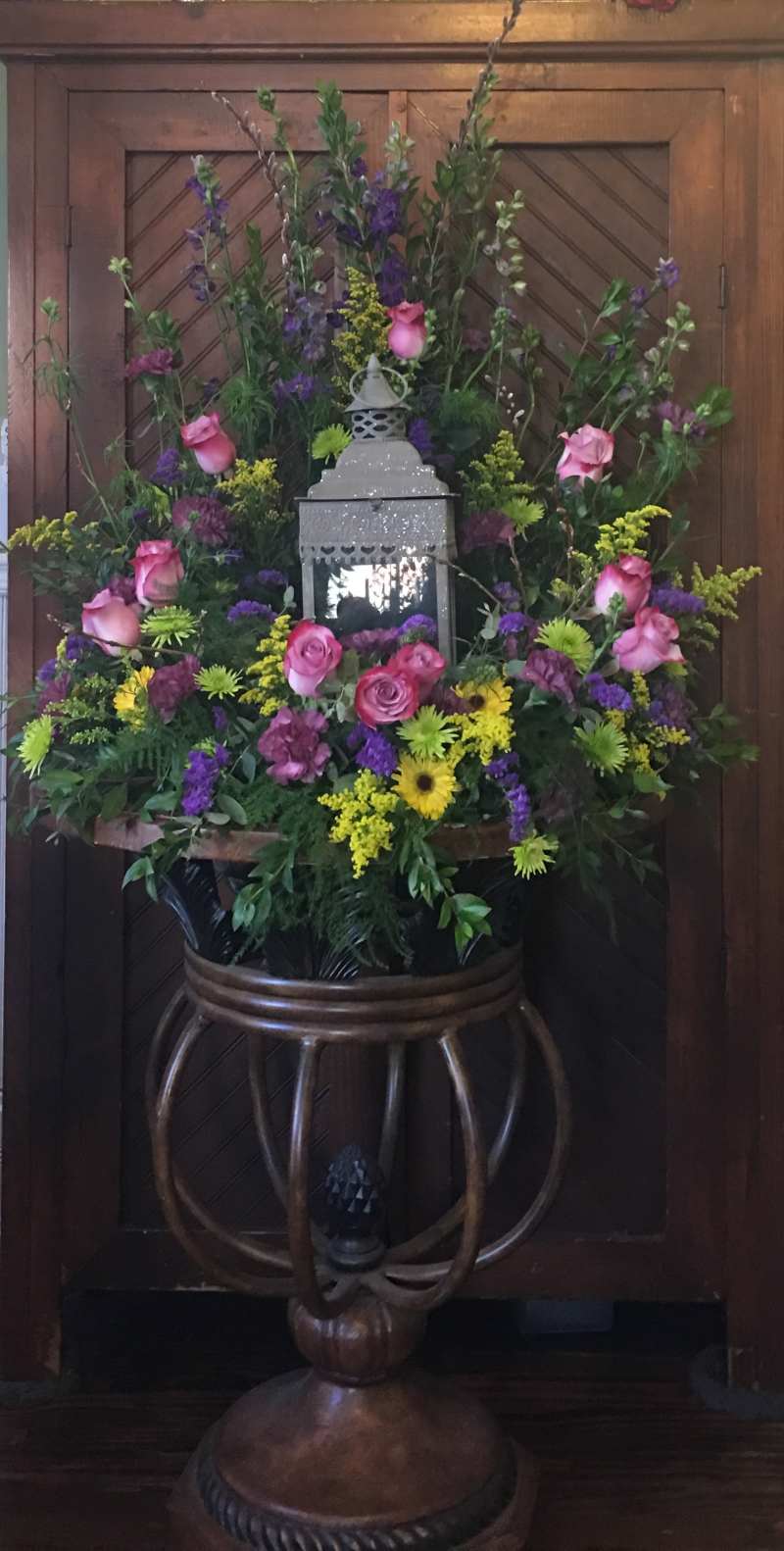 Urn Floral