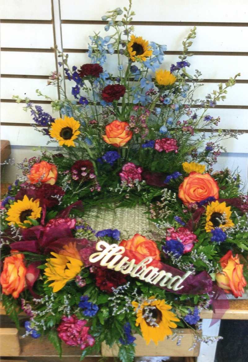 Urn wreath 9