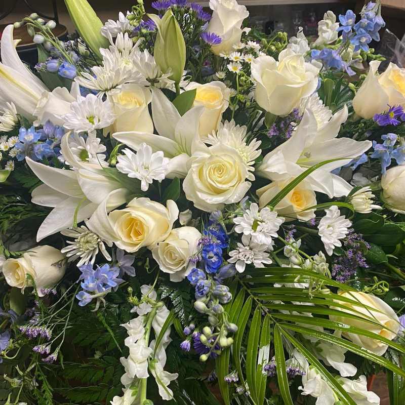 Sympathy / Memorial Flowers