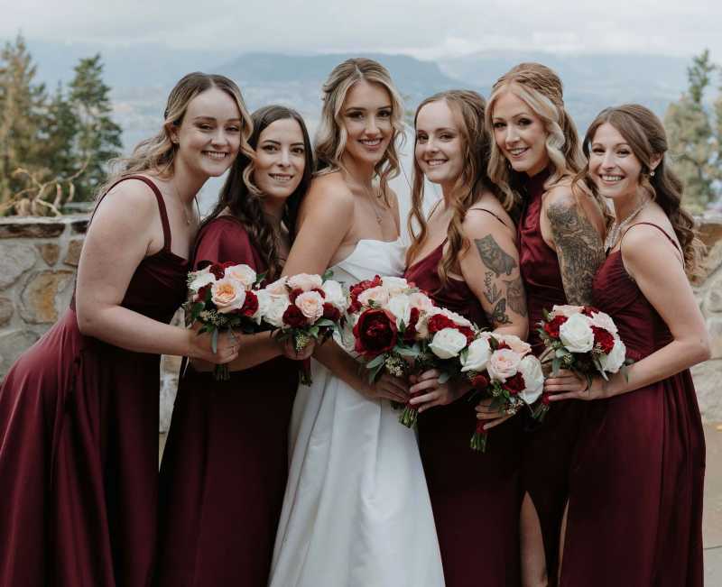 Colors white, blush and burgundy 